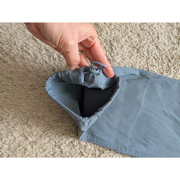 Eddie Bauer Rainier Capri Womens 4 Gray UPF50 Gorpcore Hiking Performance - Picture 6 of 9